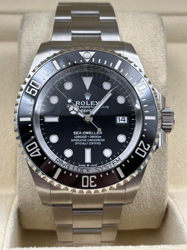 Rolex Sea-Dweller Deepsea 136660