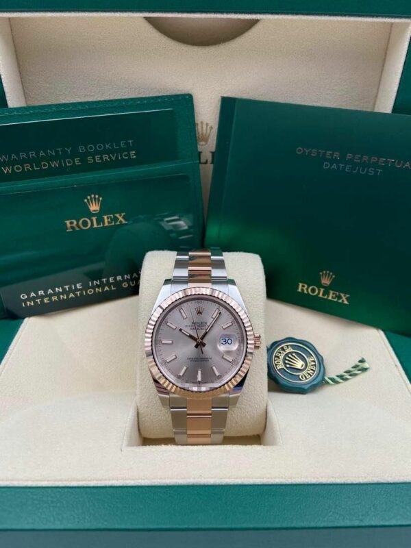 403d70e4-c5cb-5e28-a1c5-c47f0e80a6b6.jpg Rolex Datejust 41mm 126331