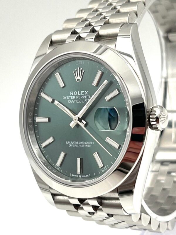 6b7f65cf-c1bf-5769-8332-7ca030364e60.jpg Rolex Datejust 41mm 126300