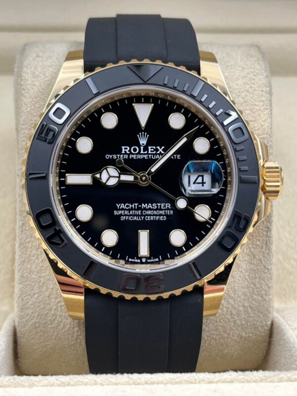 81b2fd1f-d6e9-5636-8d1a-8fa9bfce7729.jpg Rolex Yacht-Master 226658