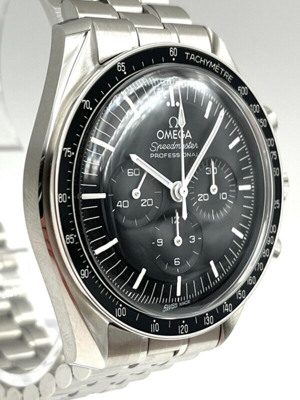 a9e43c19-b548-5a0c-bf68-3e751f13d8d2.jpg Omega Speedmaster Hesalite 310.30.42.50.01.001