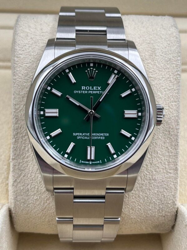 c4221023-fc11-5b6d-a8b2-260f7fe8127c.jpg Rolex Oyster Perpetual 126000