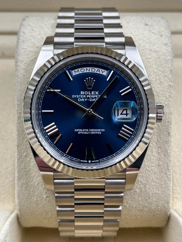 edc9635e-12a1-5bee-a5fb-caecbc3d7d24.jpg Rolex Day-Date 228239