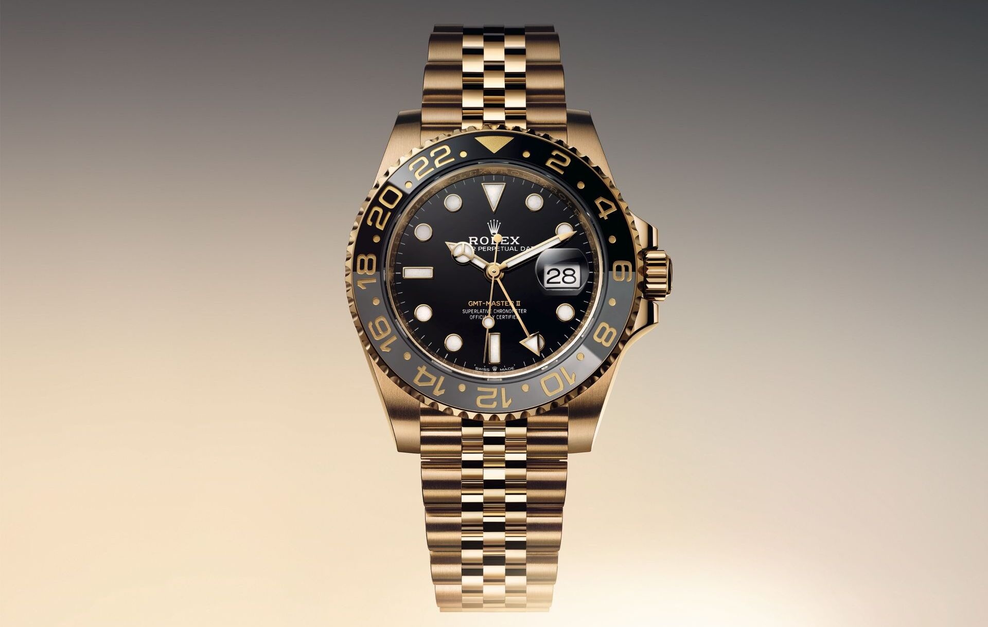 Rolex GMT-Master II Yellow Gold 126718GRNR Guide - Watch Limit