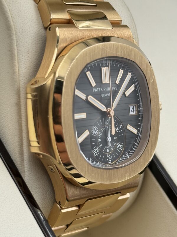 4b47e289-f10f-5451-88fb-245bfed5ad22.jpg Patek Philippe Nautilus 5980/1R
