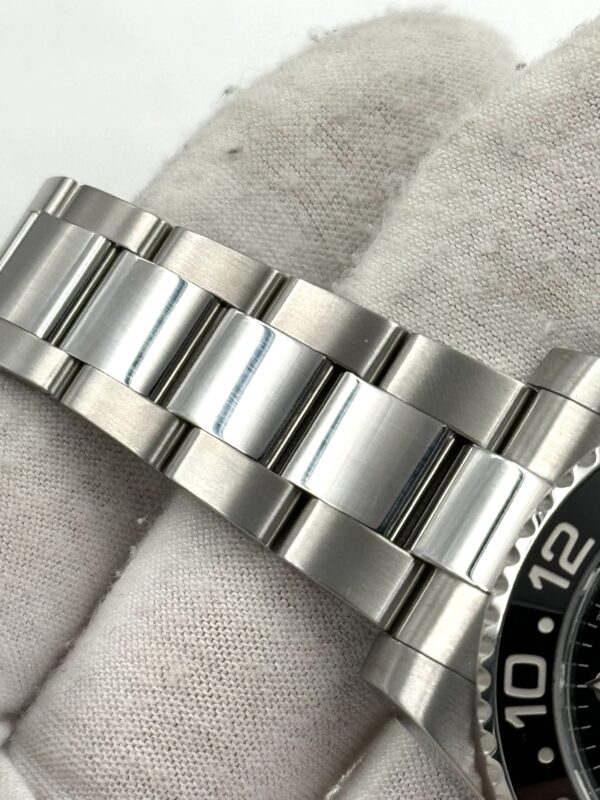 Rolex GMT-Master II 116710LN - Watch Limit