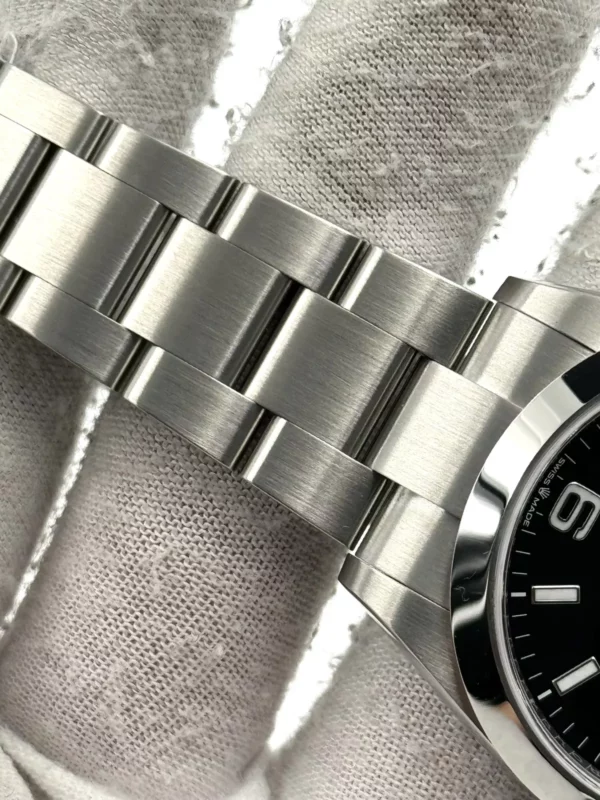 Rolex Explorer 224270 - Watch Limit