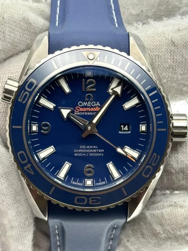 Omega Seamaster Planet Ocean 232.92.38.20.03.001