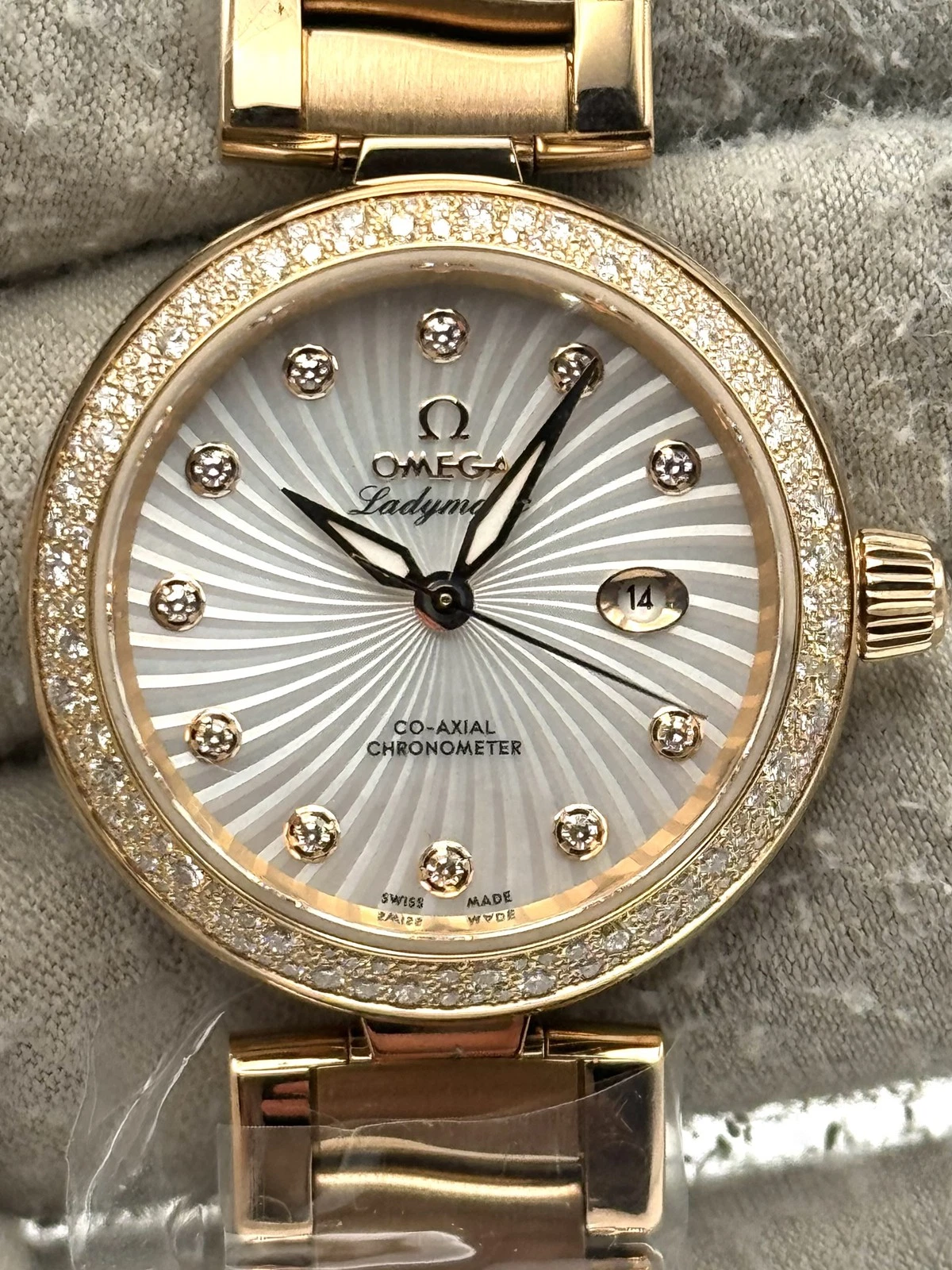 Omega De Ville Ladymatic 425.65.34.20.55.001 - Watch Limit