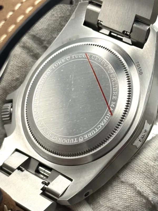 Tudor Black Bay P01 70150