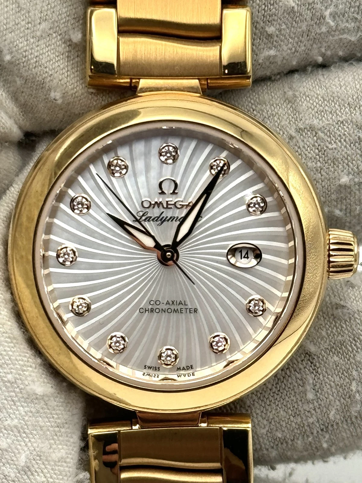 Omega De Ville Ladymatic 425.60.34.20.55.001 - Watch Limit