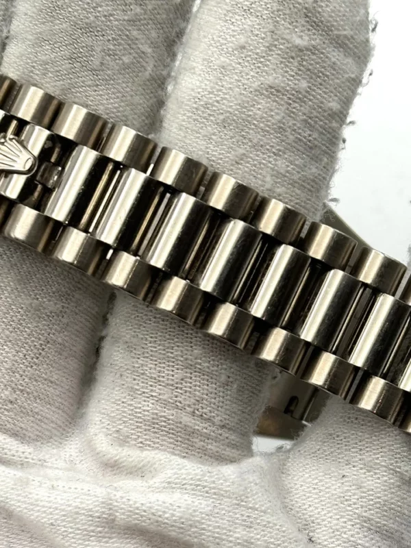 Rolex Day-Date 218399 - Watch Limit