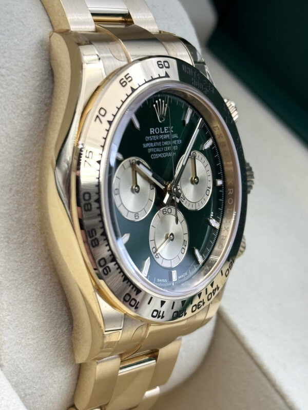 126508 Green Unworn 9 (1) Rolex Daytona 126508