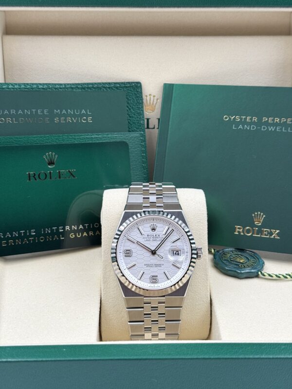 Rolex Land-Dweller 127334 - Watch Limit