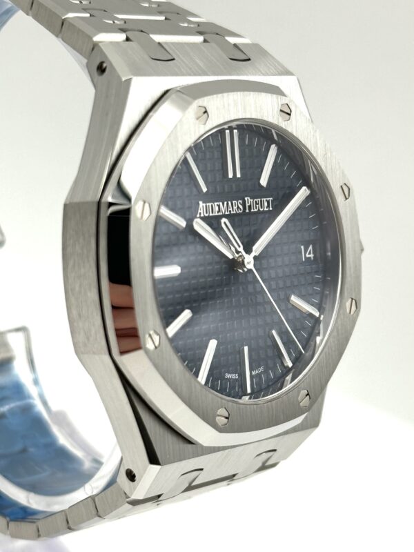 0cd89f0c-bb94-5a6b-ac81-1536124fe2f9 Audemars Piguet Royal Oak 15510ST