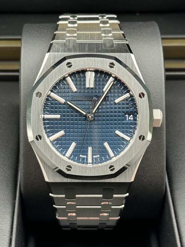 997ff8df-8a52-5e34-b0df-e685c9e4512b Audemars Piguet Royal Oak 15510ST