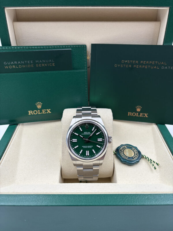 Rolex Oyster Perpetual 134300
