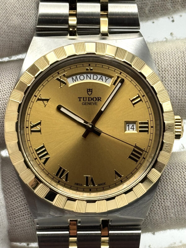 Tudor Royal 28603